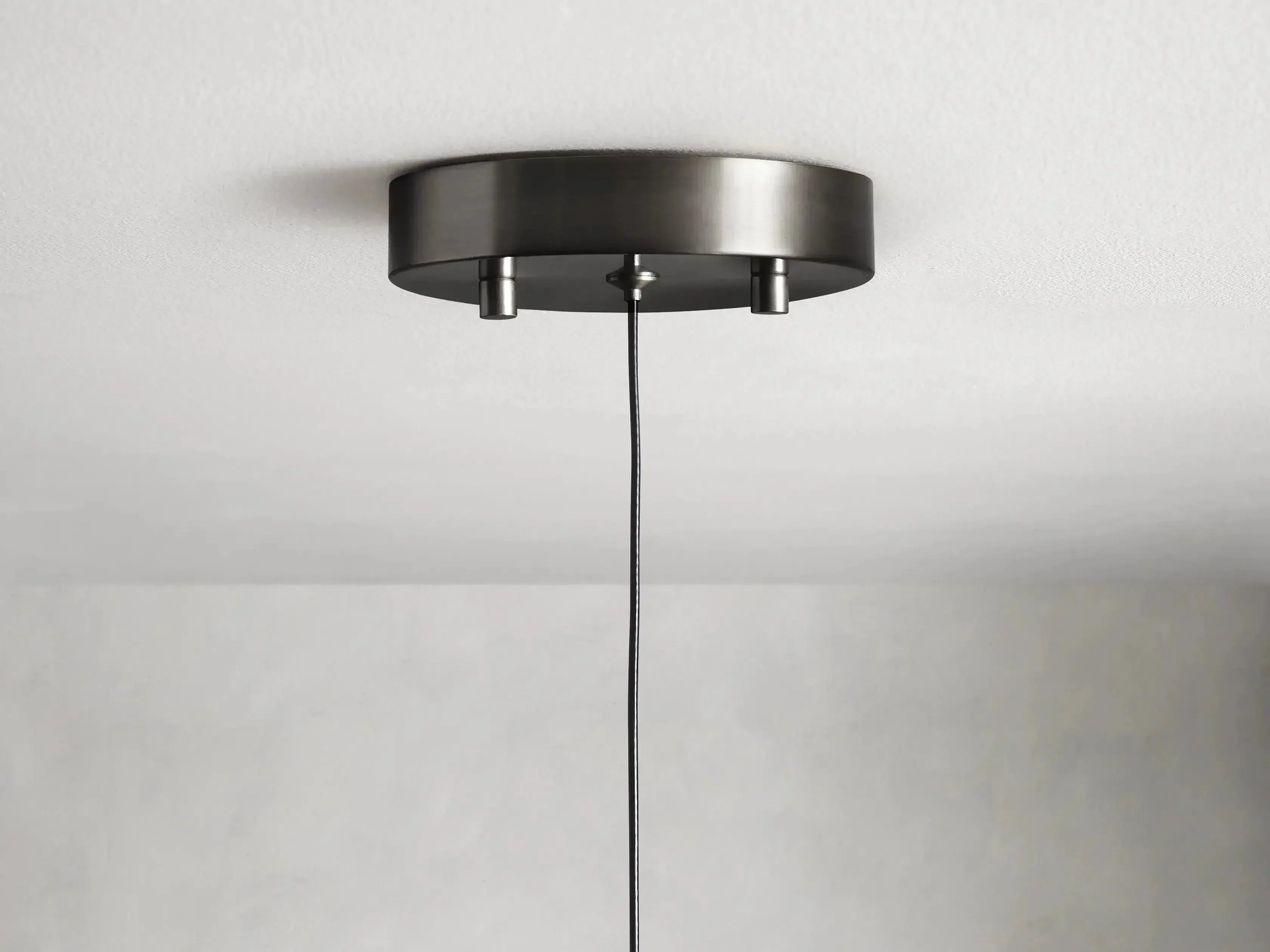 Soltaire Single Light / 3-light Pendant