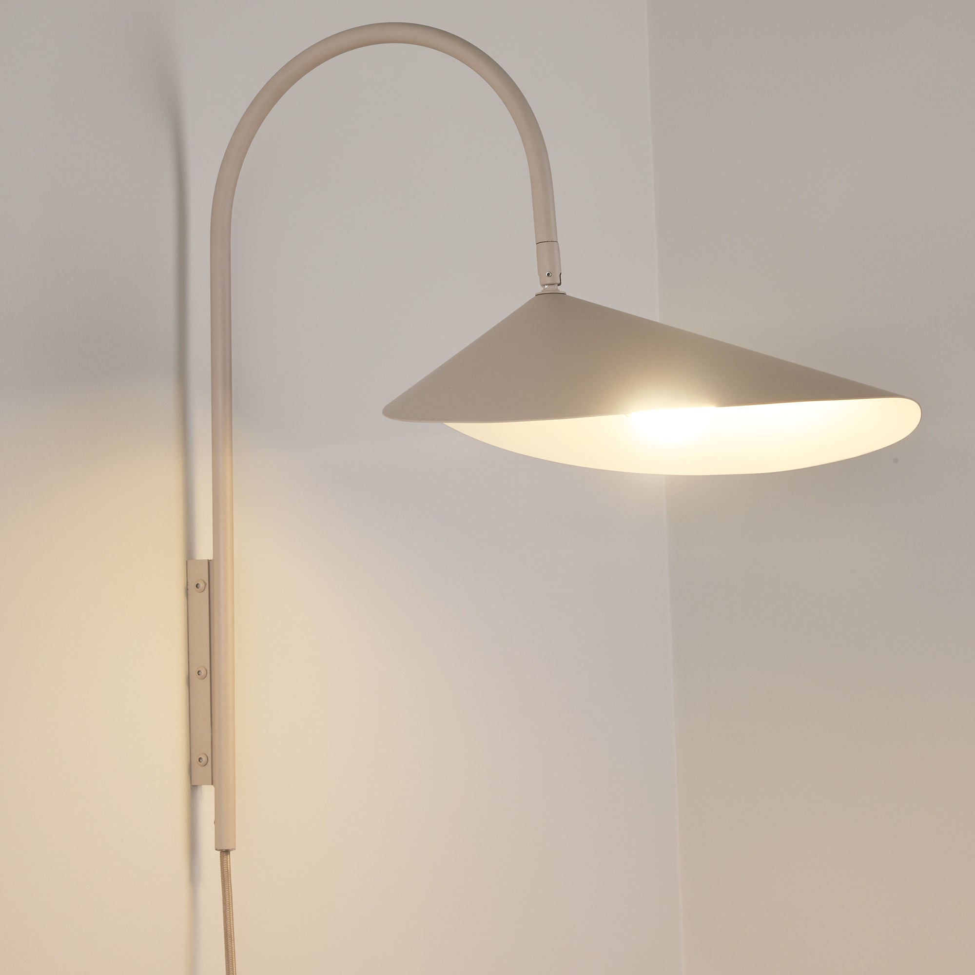 Alocasia Swivel Wall Light