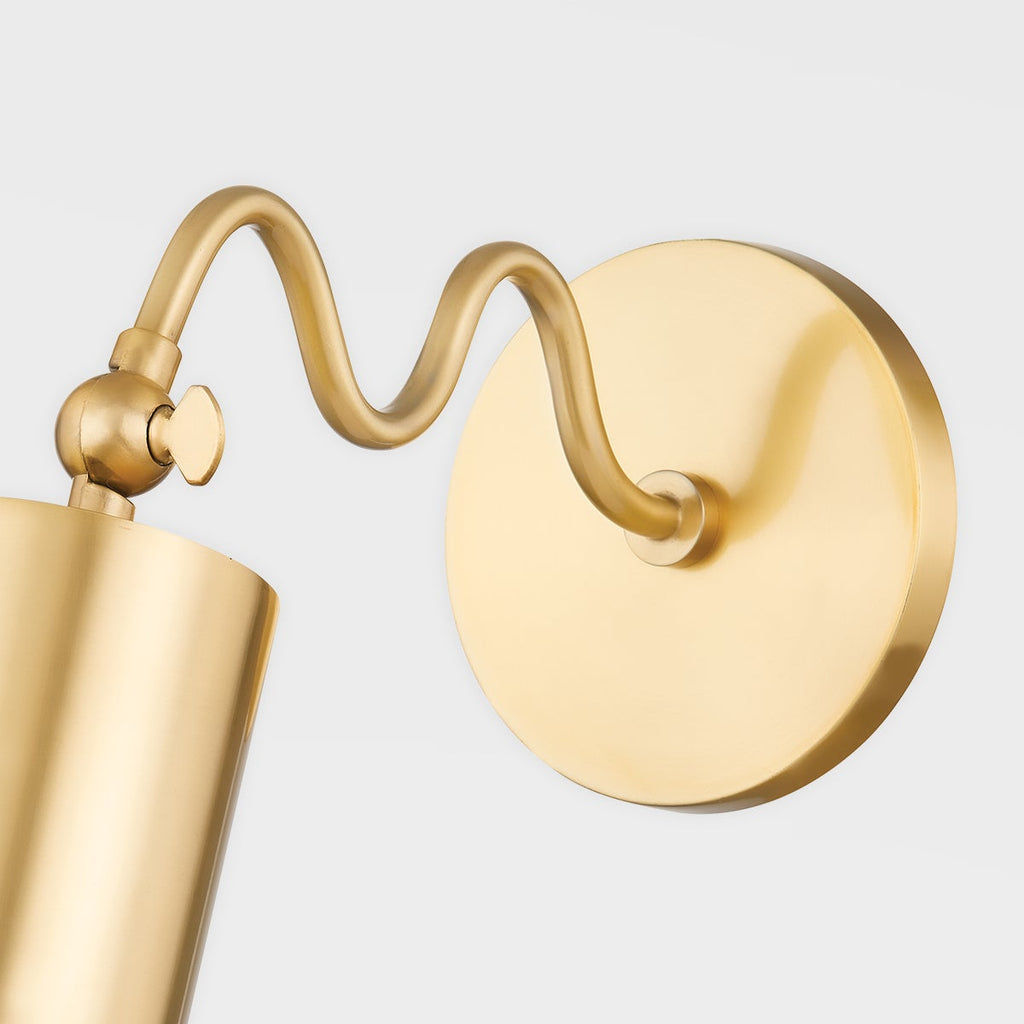 Bea Wall Lamp