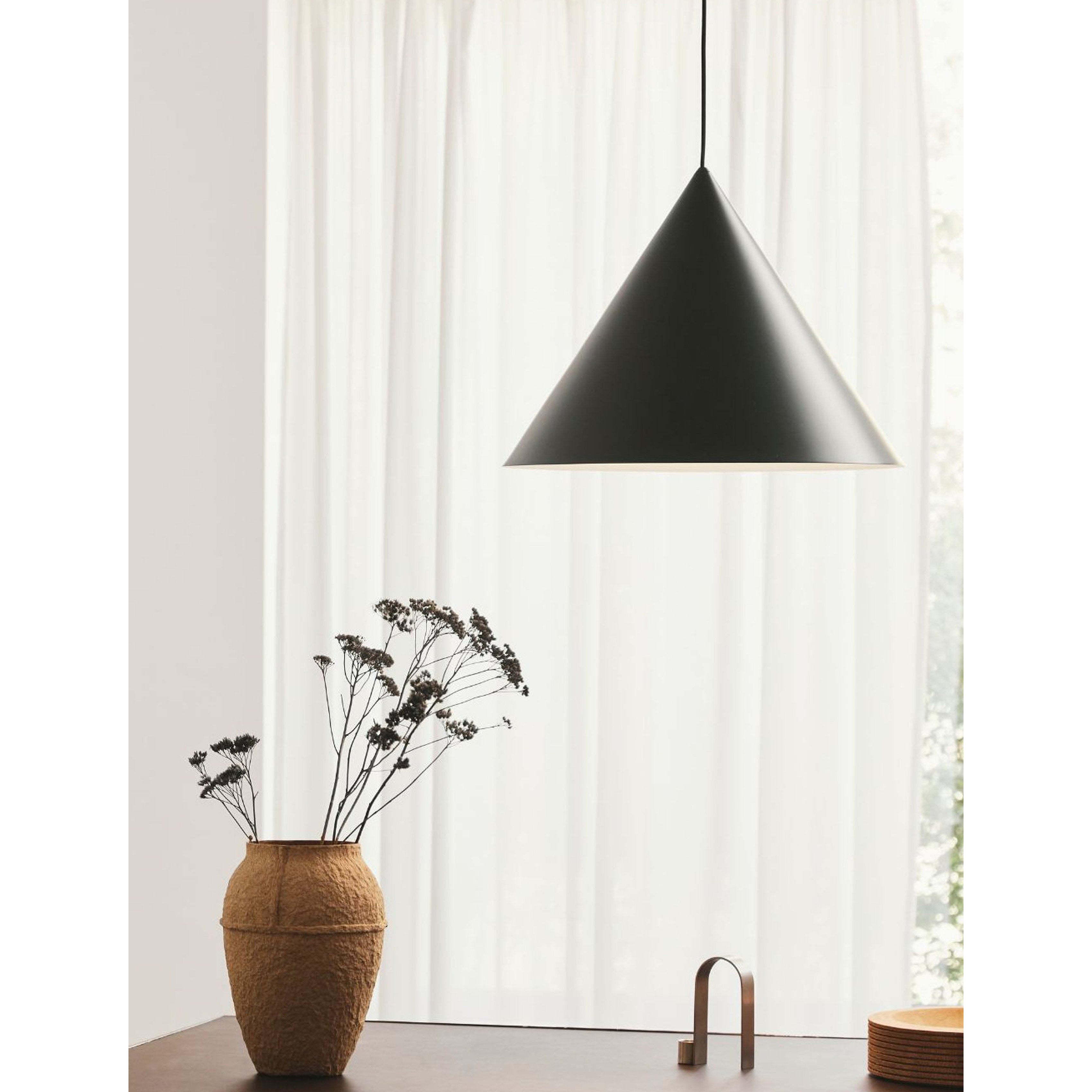 Benjamin Pendant Lamp