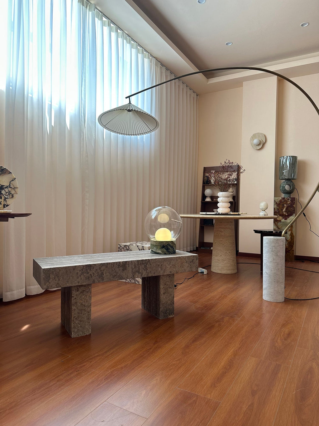 Boule Table Lamp