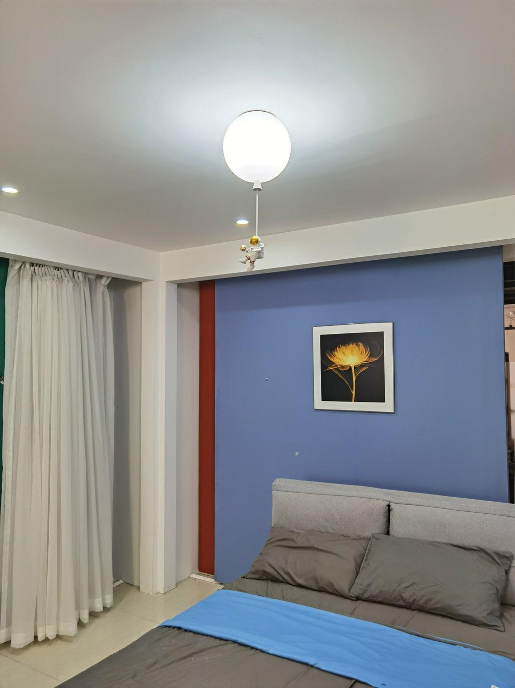 Frosted Balloon Ceiling Light