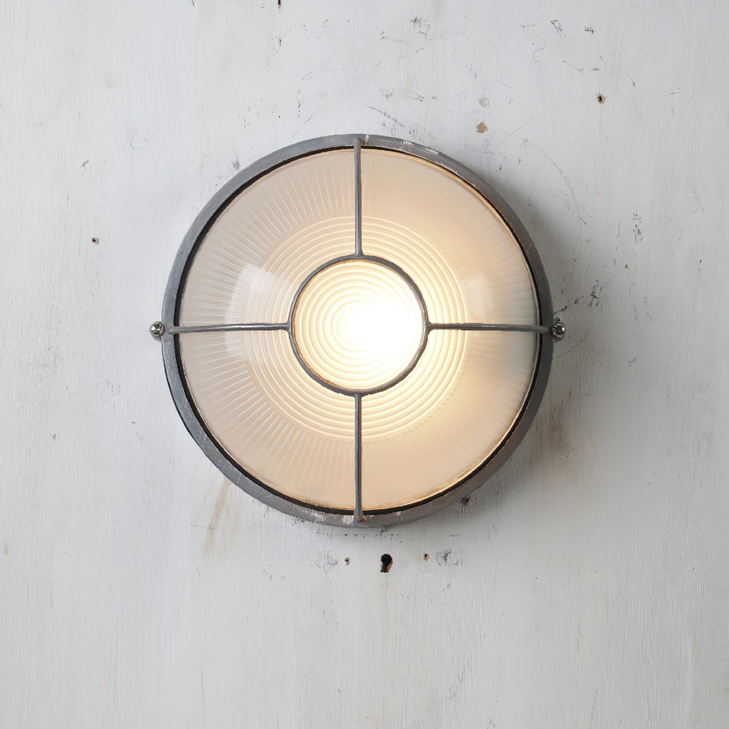 Garden Trading Chatham Outdoor Sconce