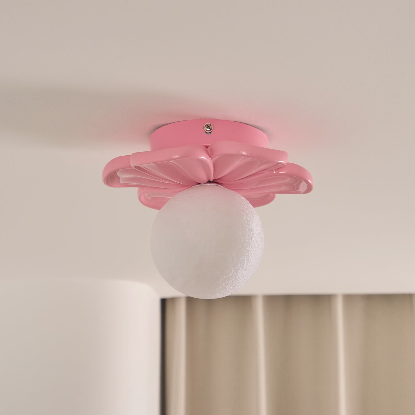 Cream Bloom Flower Ceiling Lamp