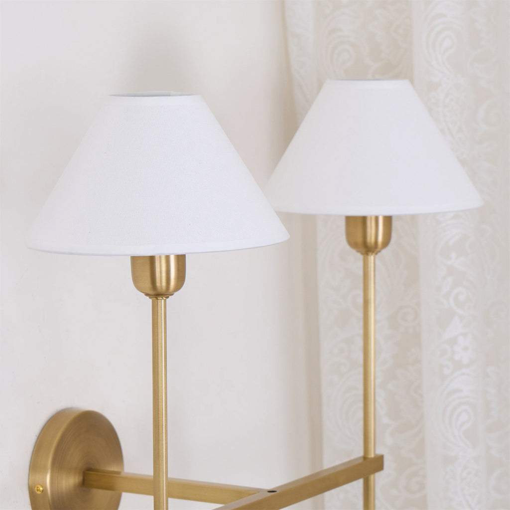 Hackney Sconce