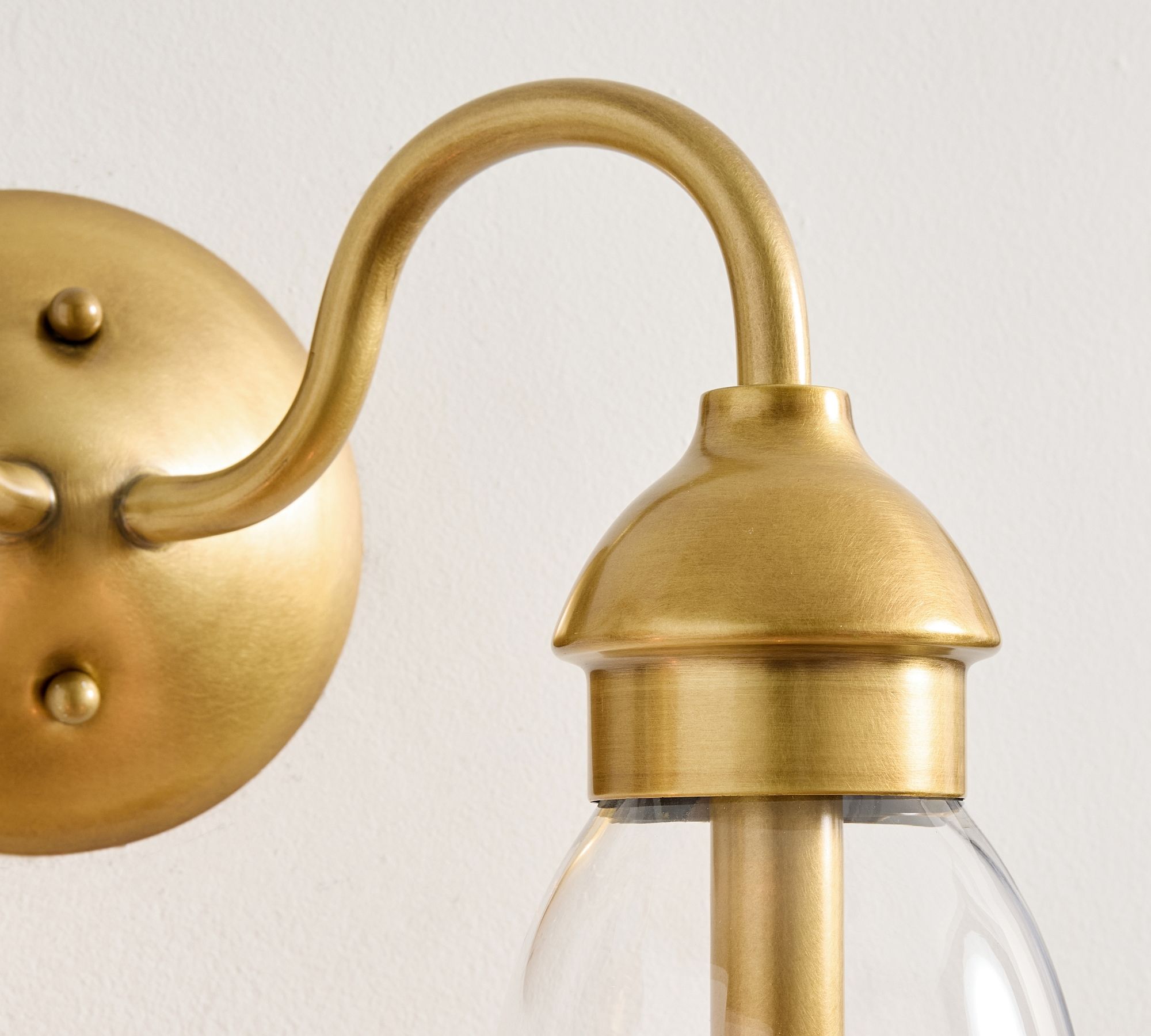 Halstead Wall Lamp