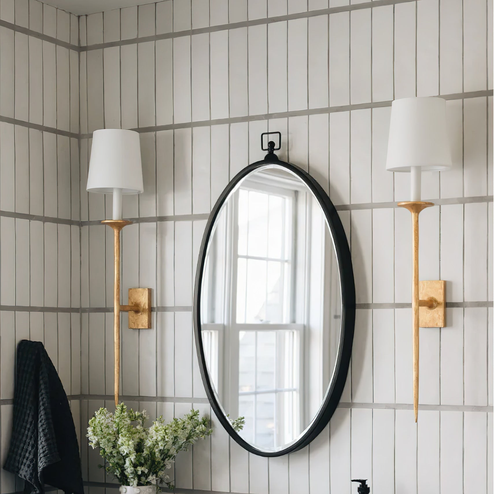 Iberia Wall Lamp