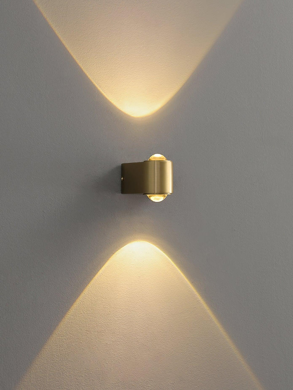 Kent Wall Lamp