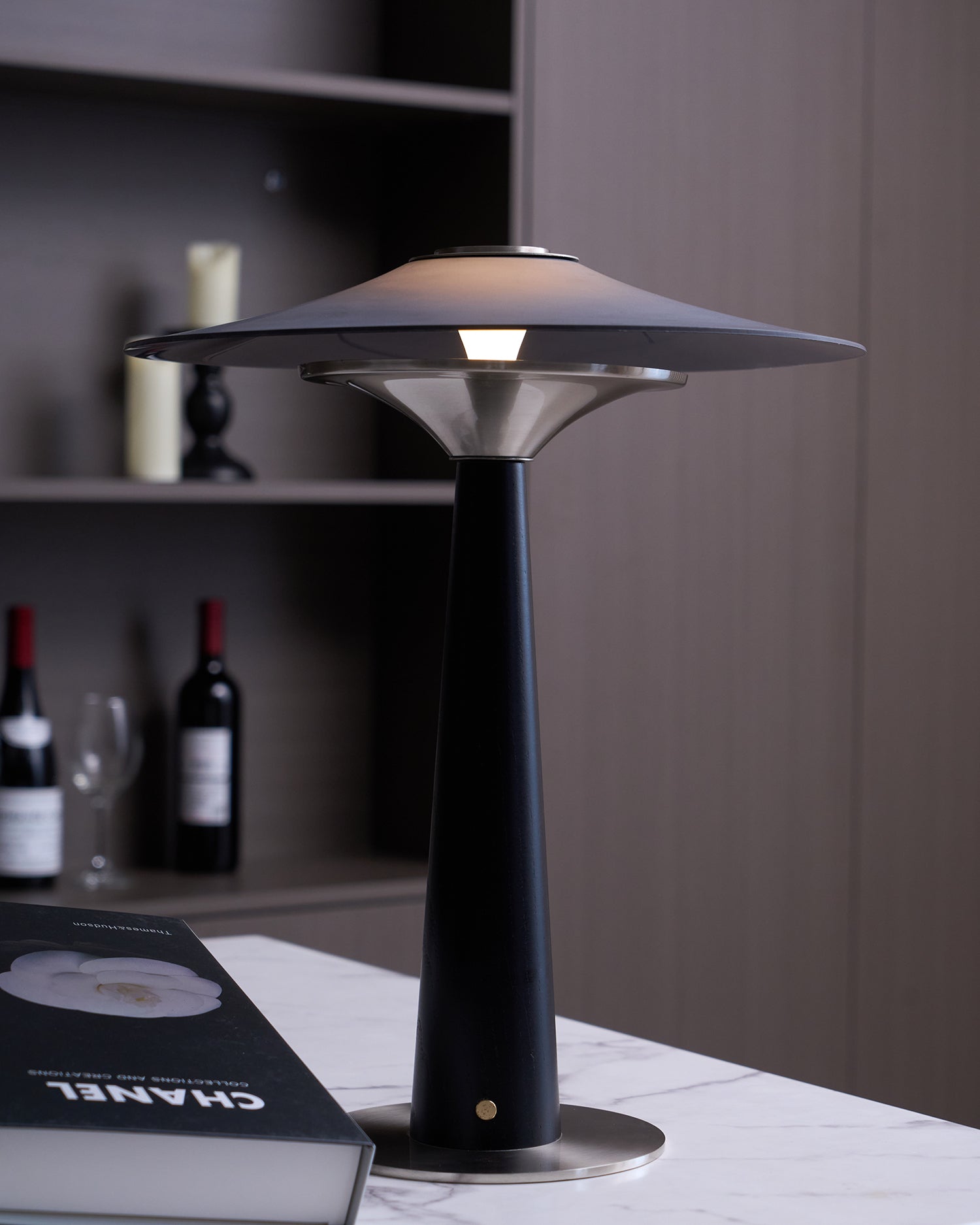 Kizu Peak Table Lamp