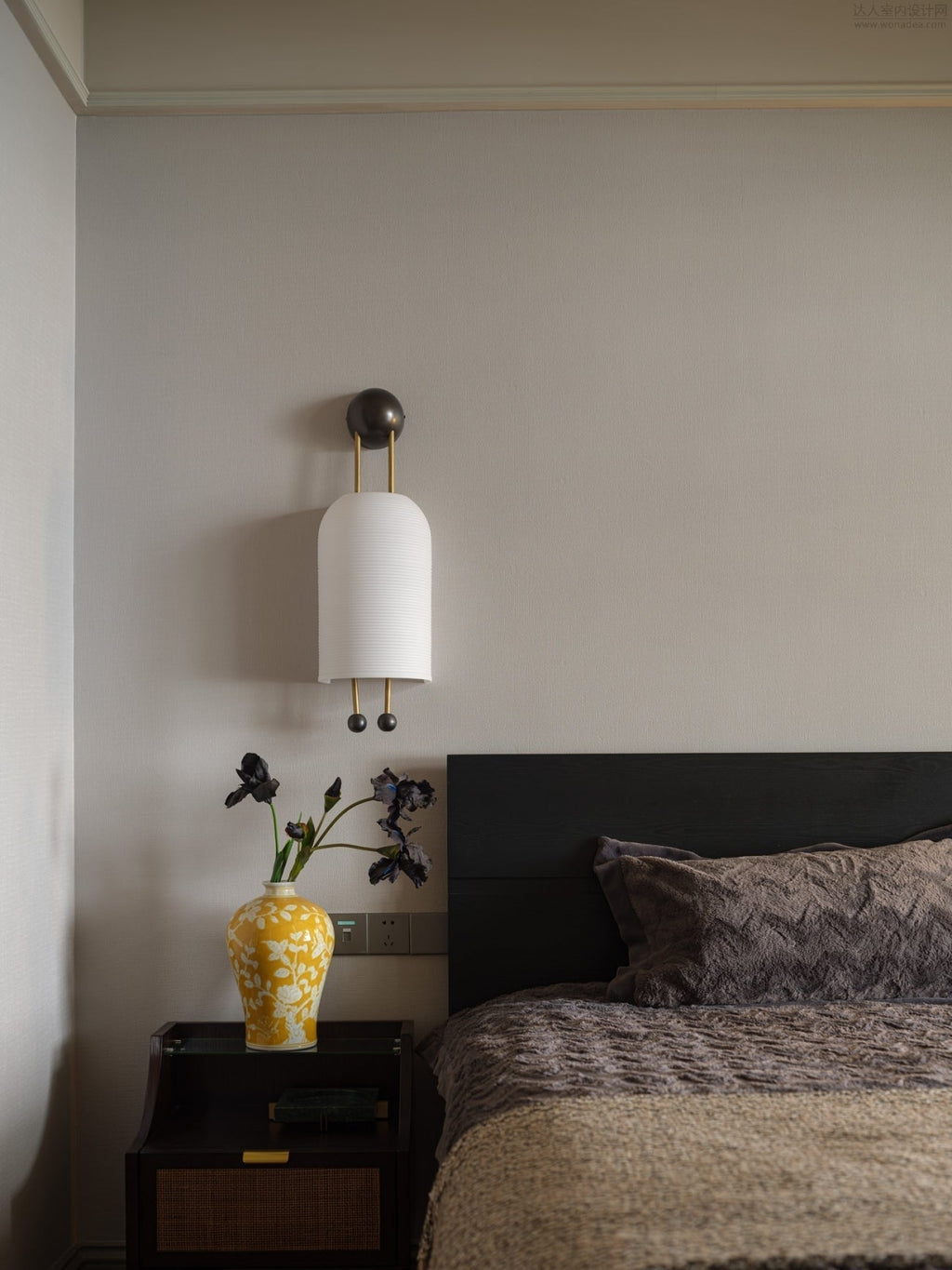 Lantern Glass Sconce