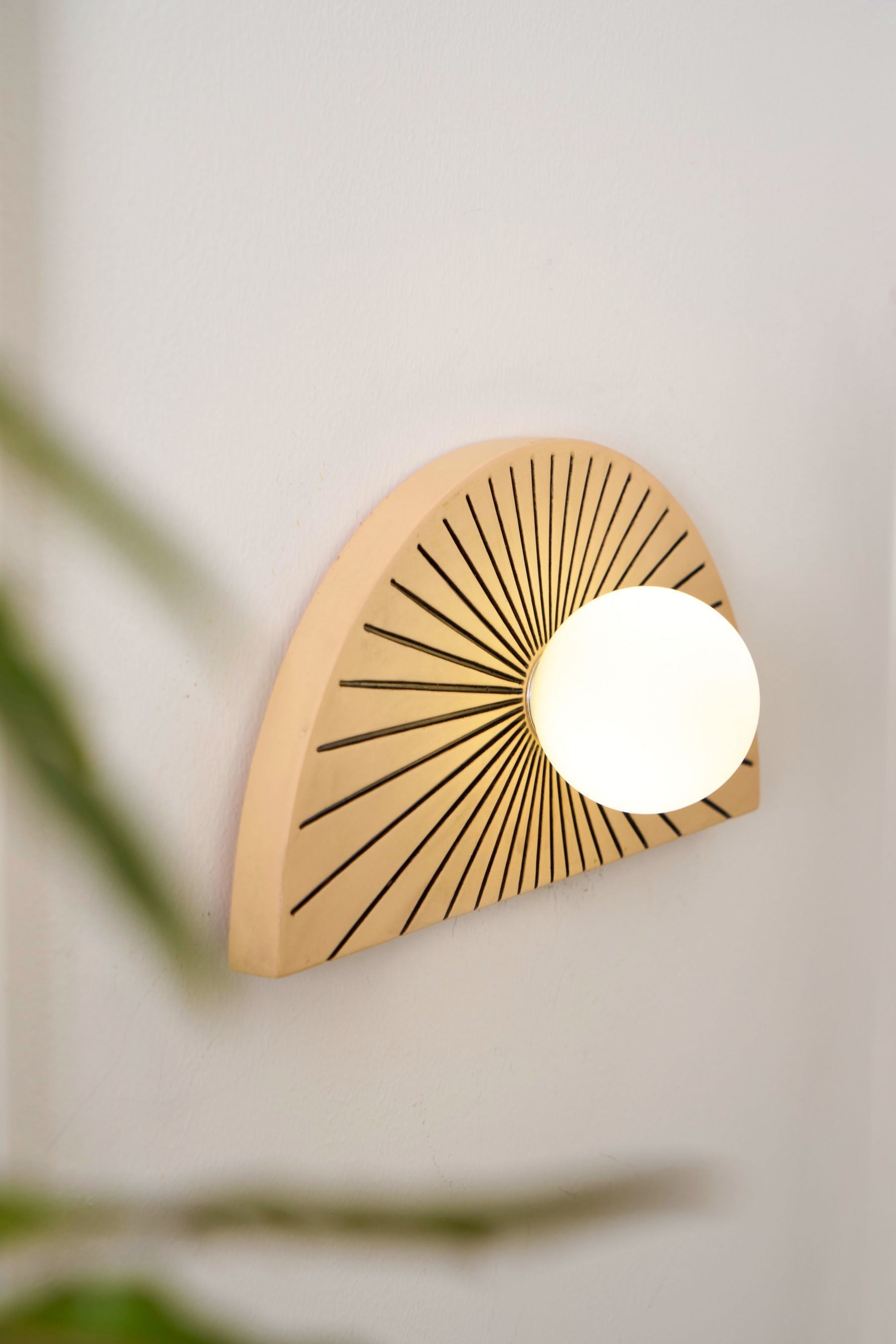 Mquan Wall Lamp