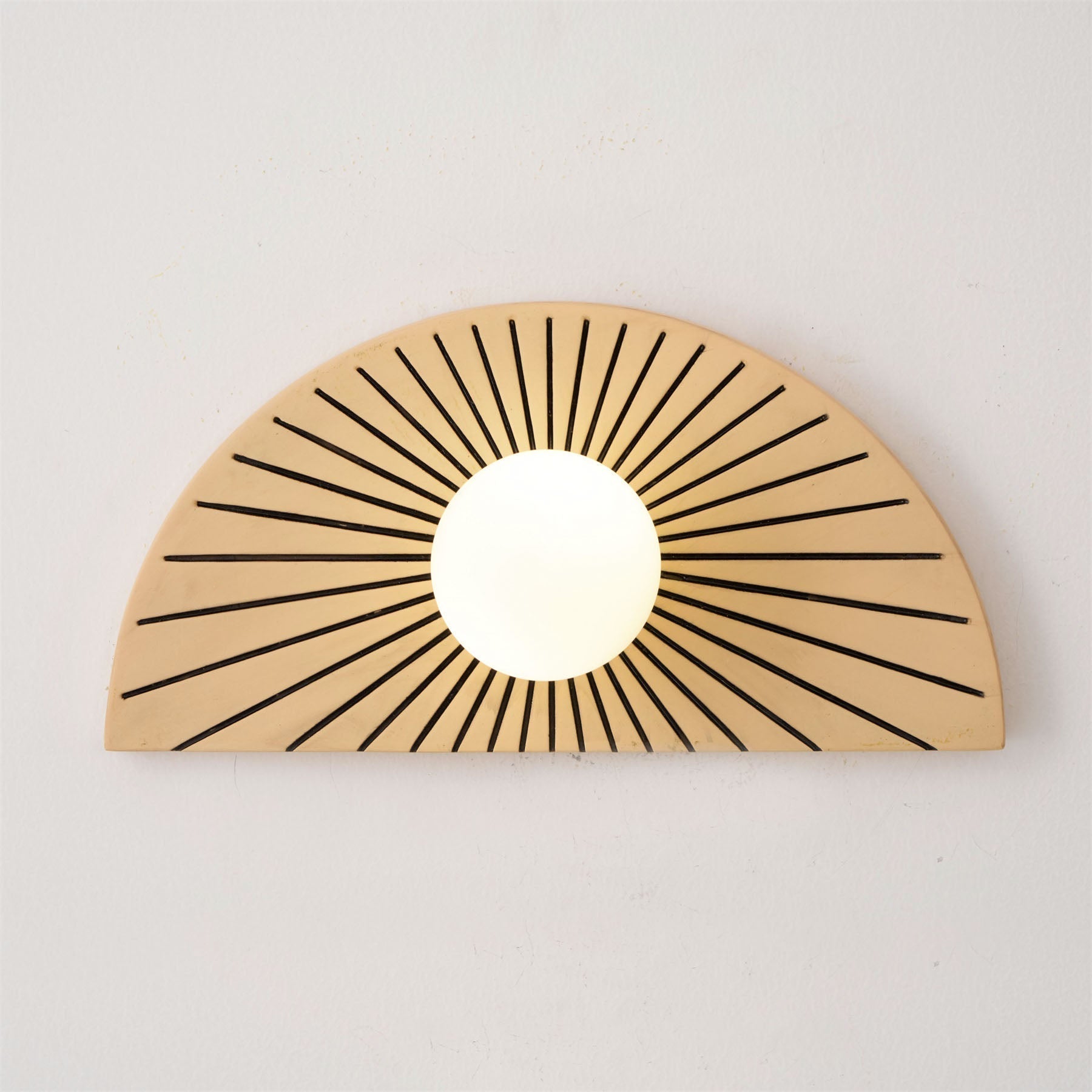 Mquan Wall Lamp