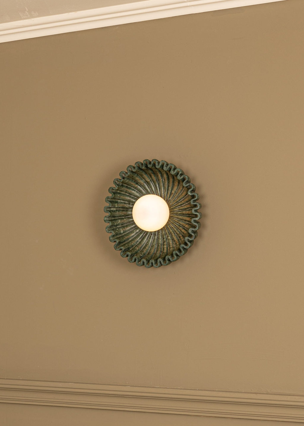 Ostro Marble Wall Lamp