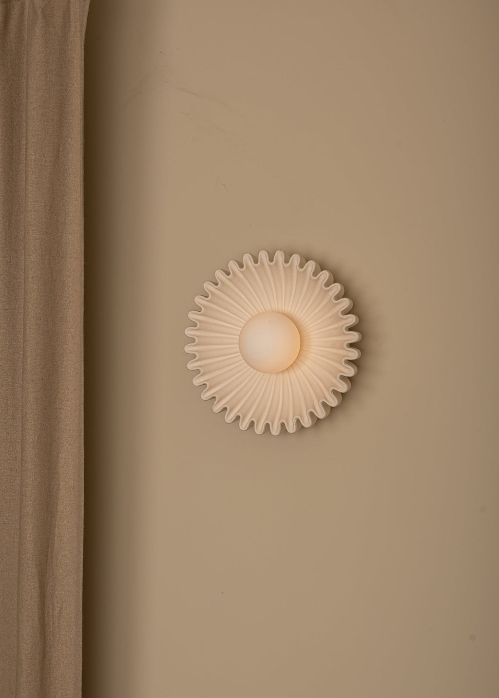 Ostro Marble Wall Lamp