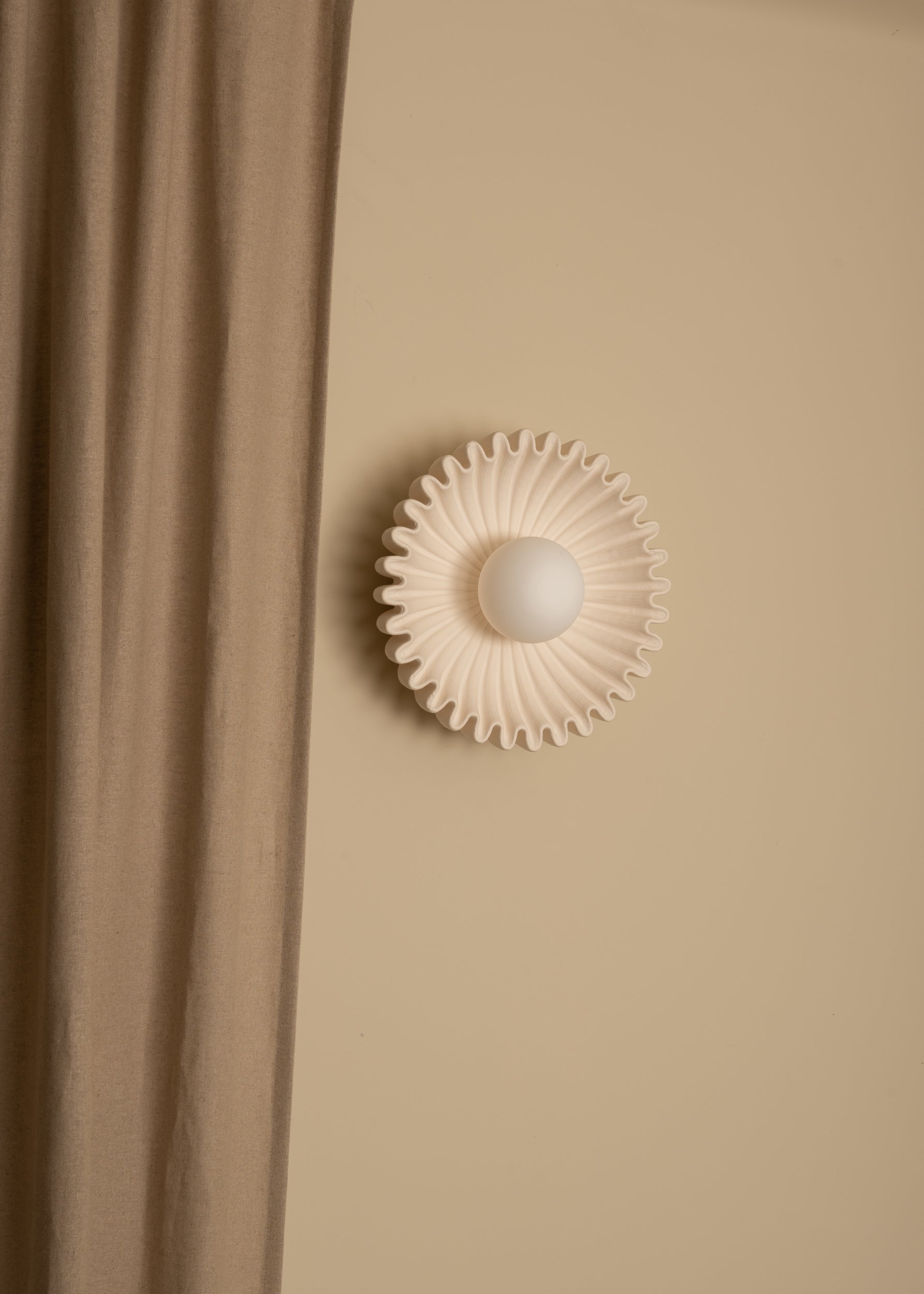 Ostro Marble Wall Lamp