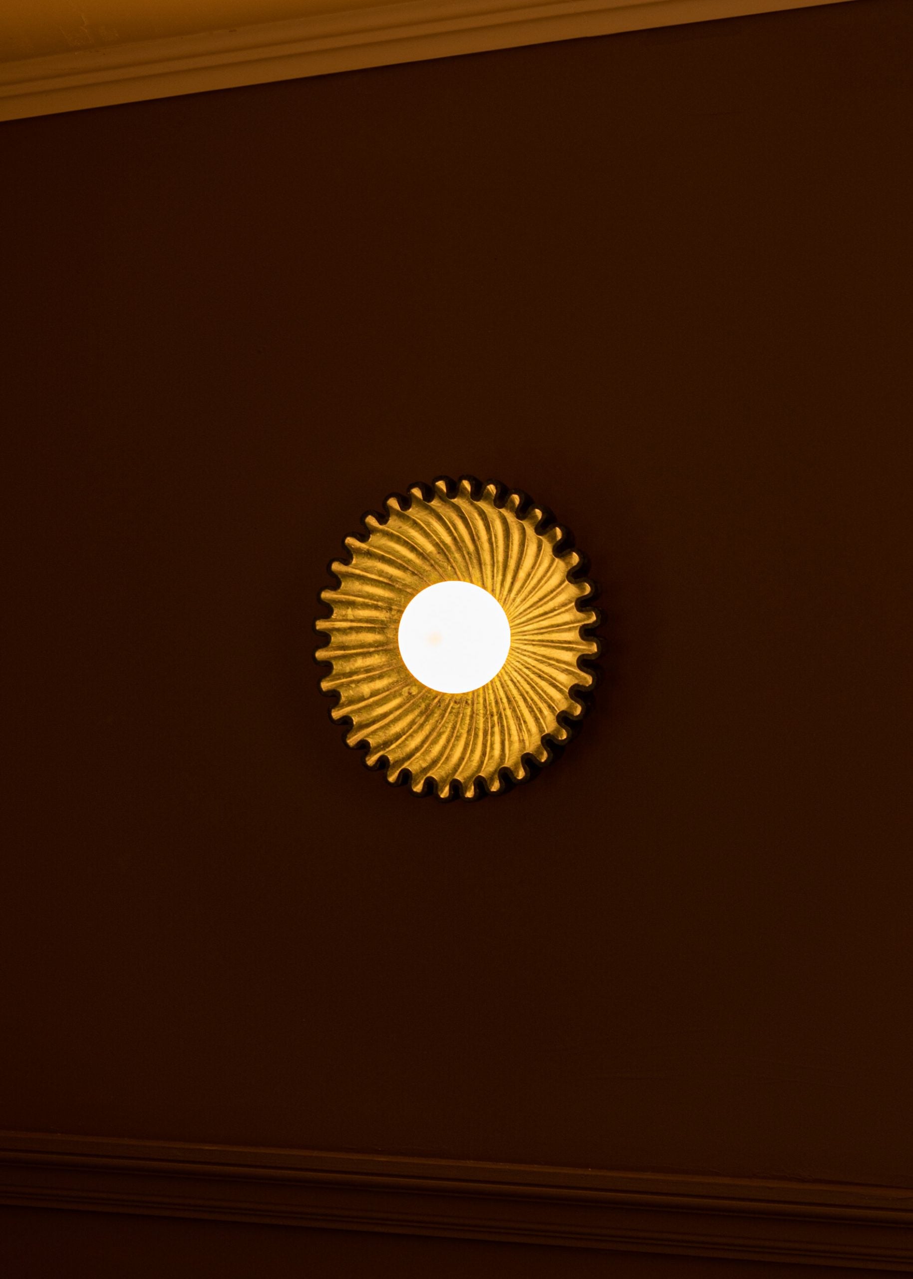 Ostro Marble Wall Lamp