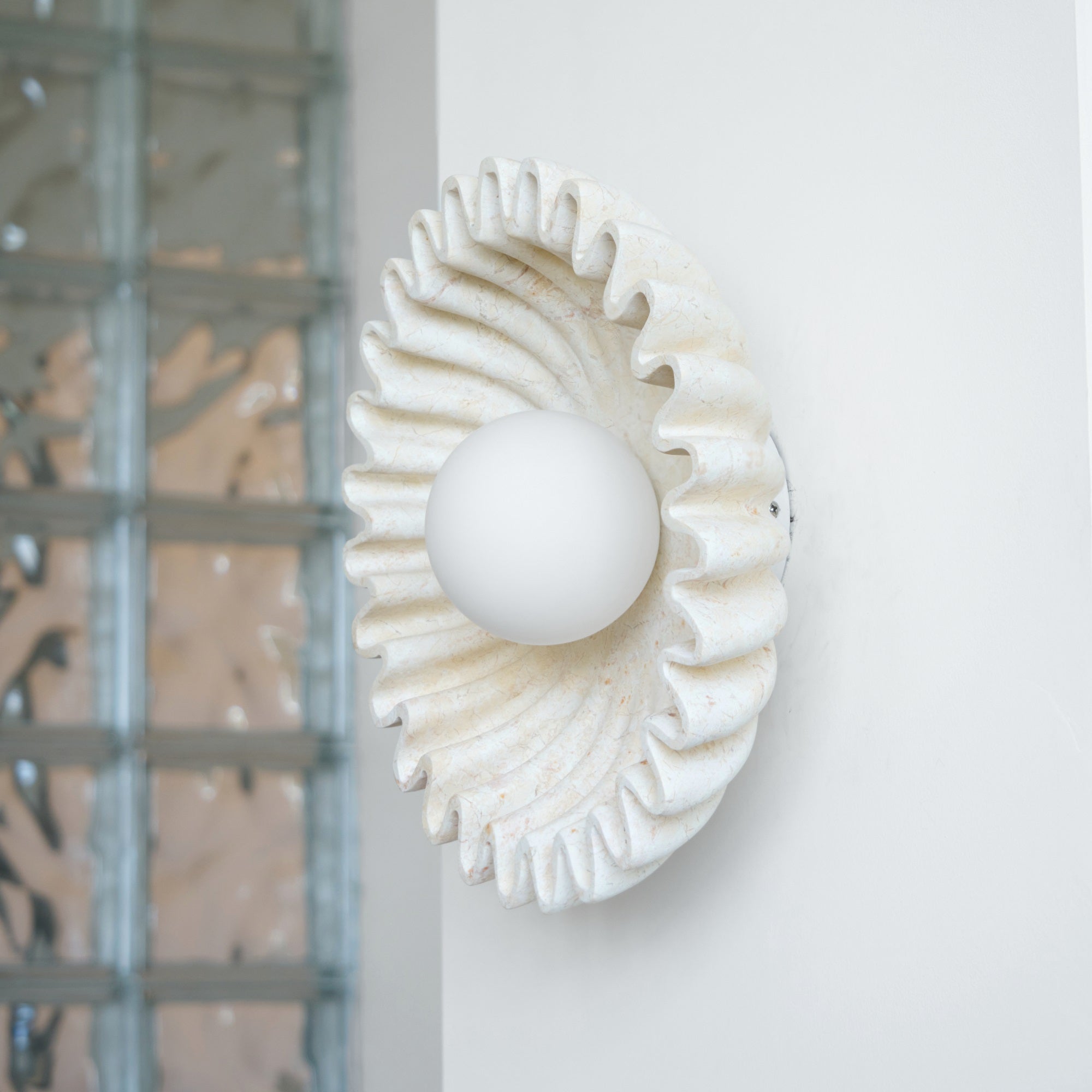 Ostro Marble Wall Lamp