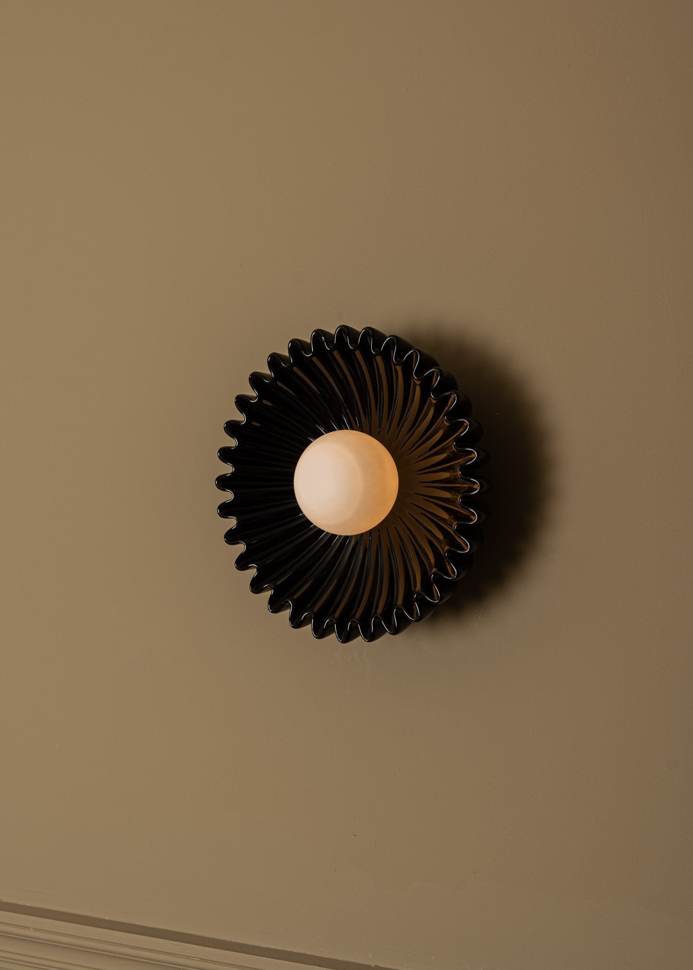 Ostro Marble Wall Lamp