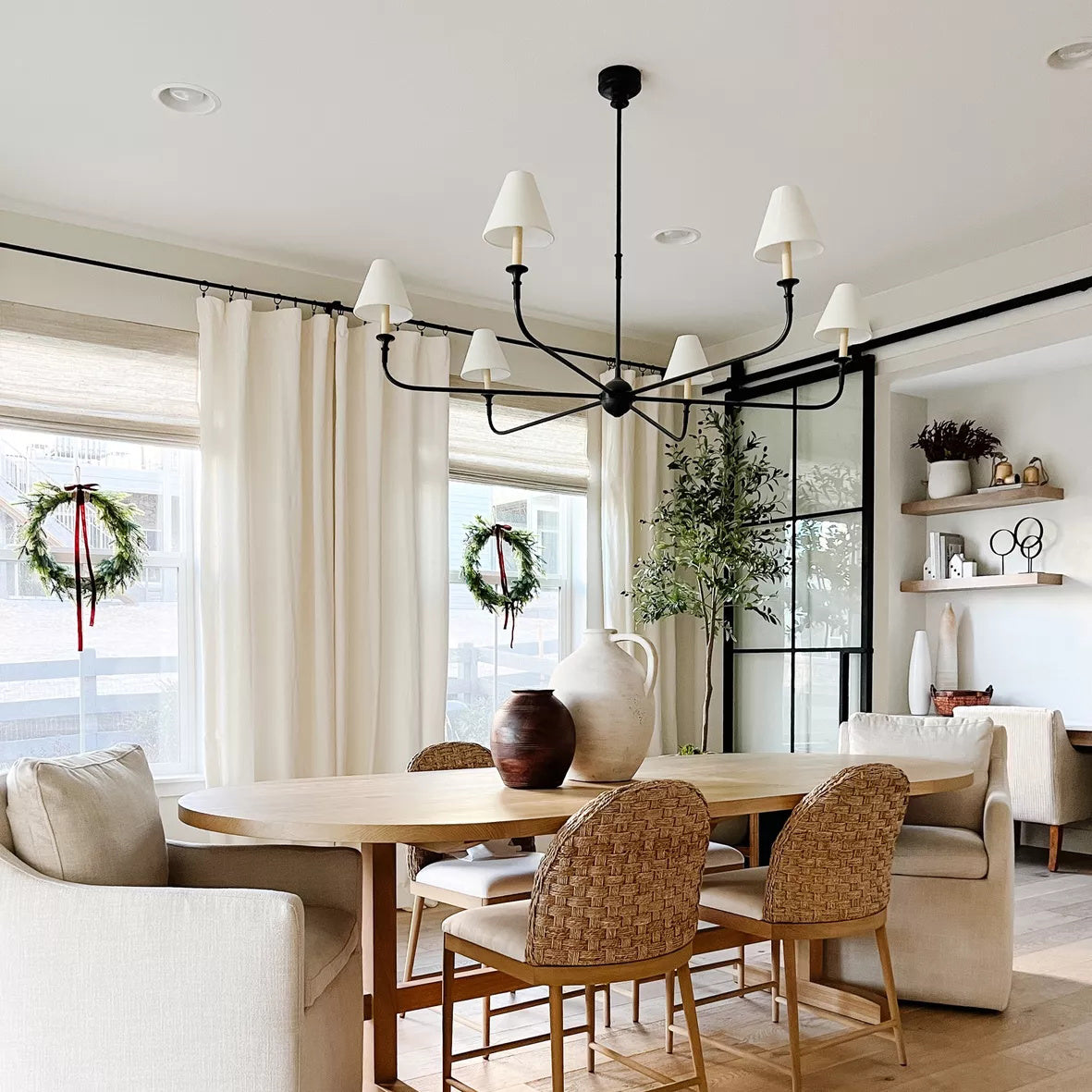 Kairos Grande Chandelier