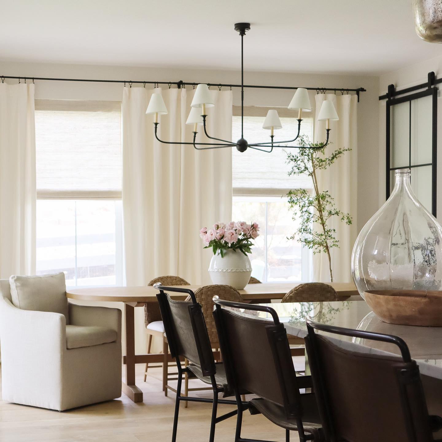 Kairos Grande Chandelier