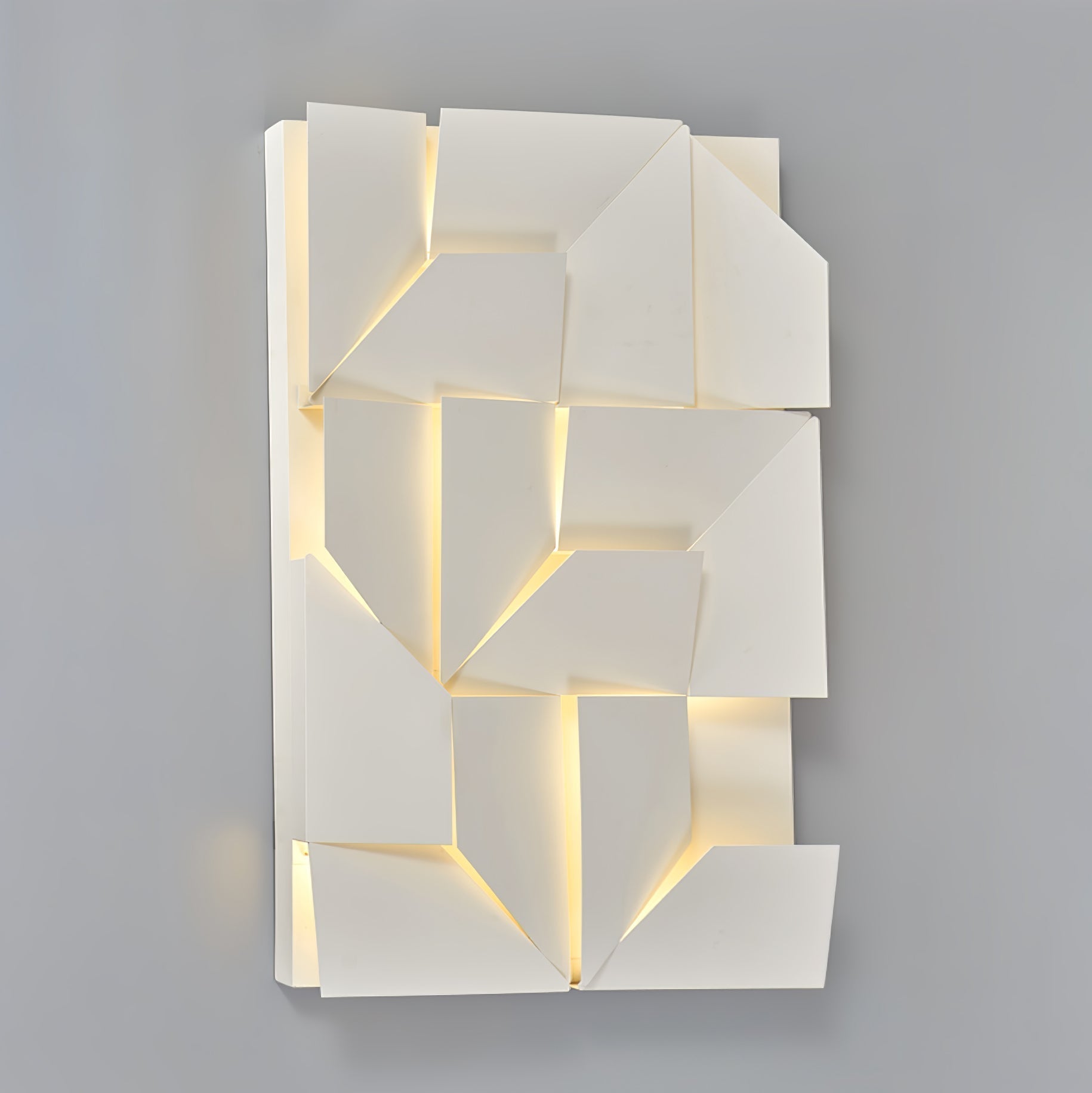 Shadows Grand Plug-in Sconce