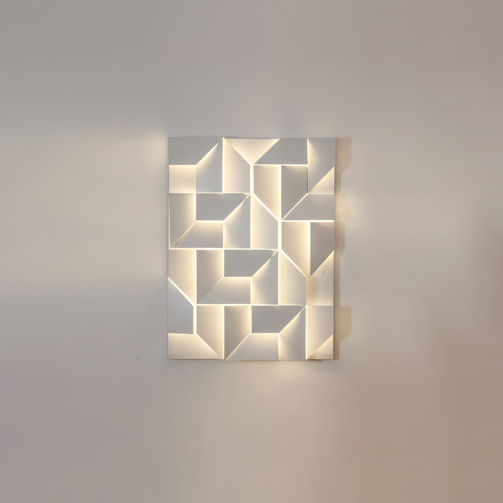 Shadows Grand Plug-in Sconce