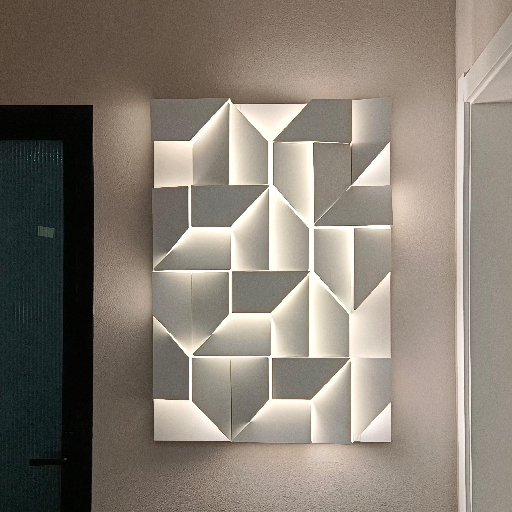 Shadows Grand Plug-in Sconce
