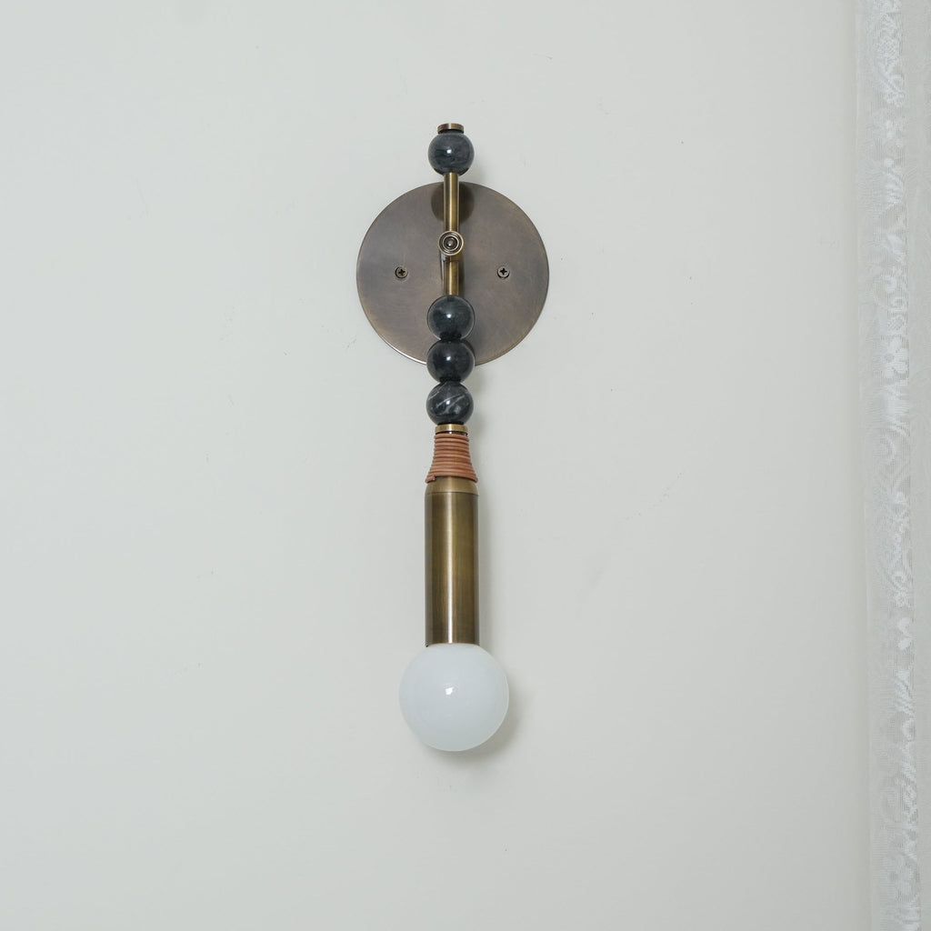 Toam Wall Lamp