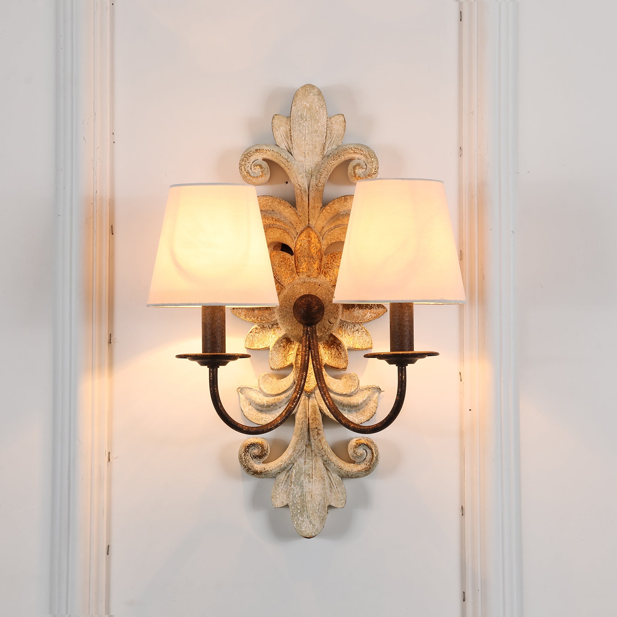 Trianon Glit Sconce