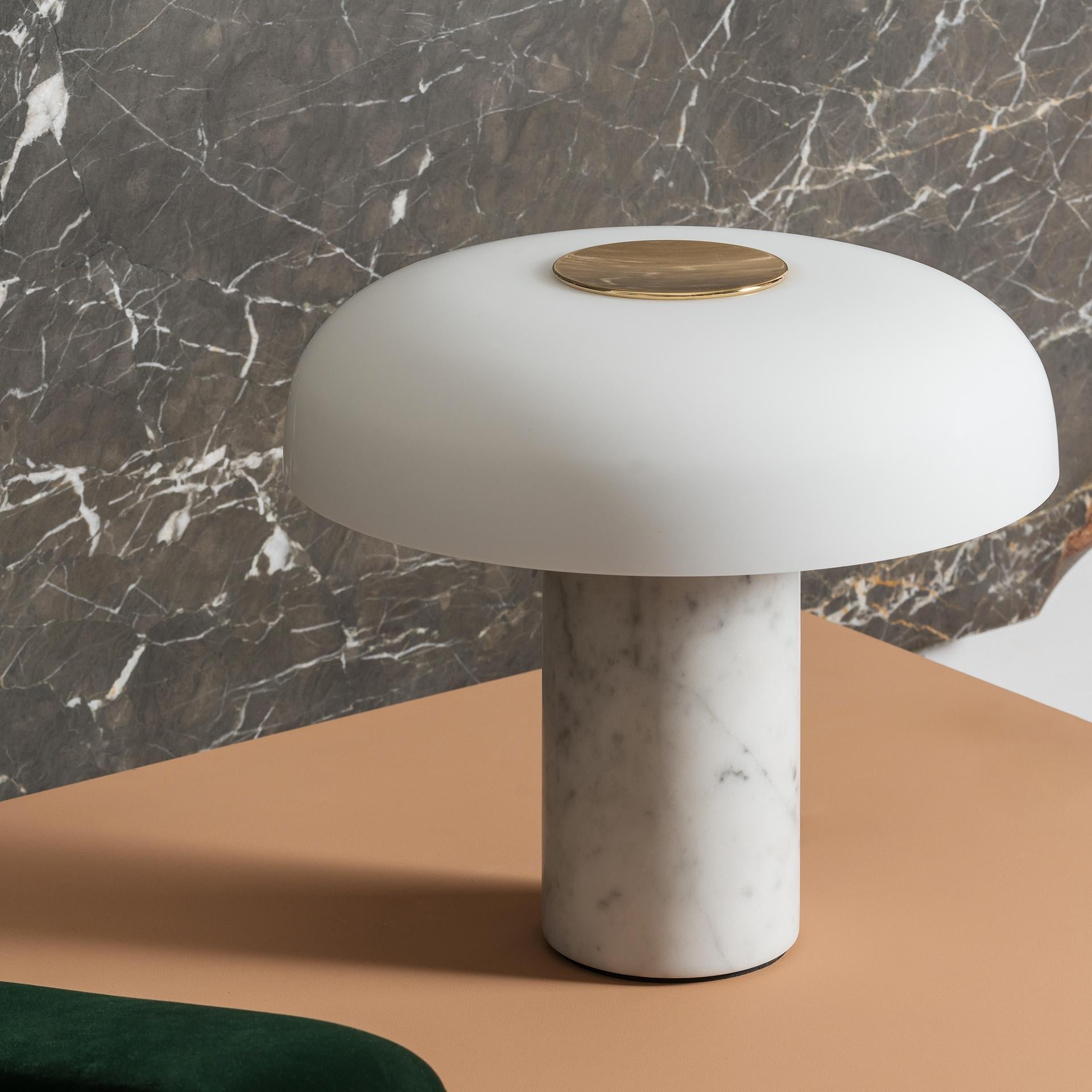 Tropico Table Lamp