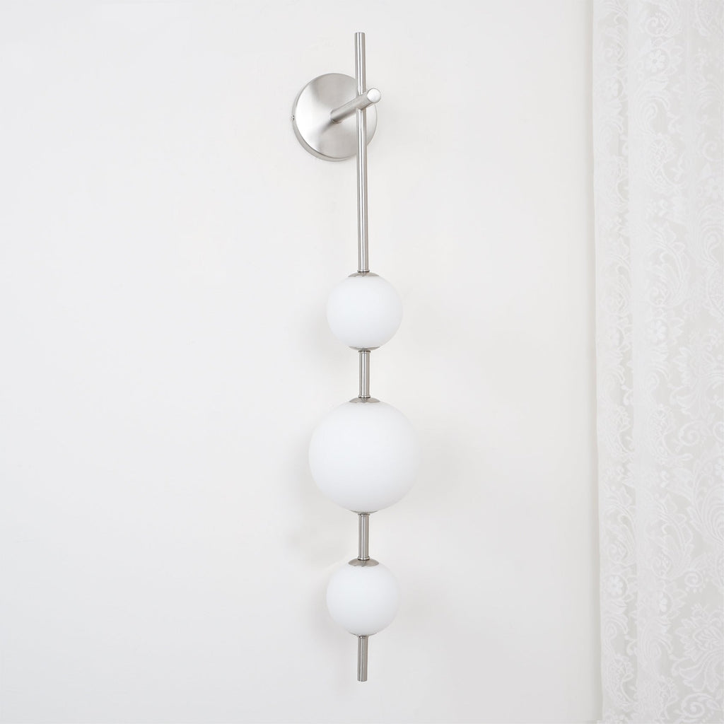 Vertical Globe Wall Lamp